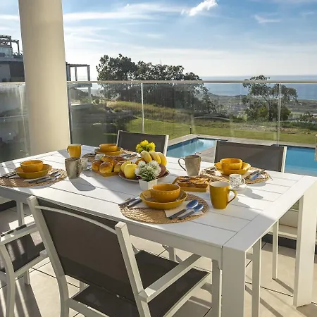 Апартаменты Waves - By Smarthomes Назаре