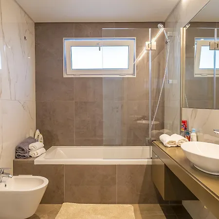 Waves - By Smarthomes Апартаменты *