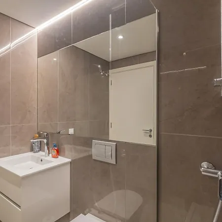 Apartment Waves Com Jacuzzi Privado - By Smarthomes Nazare