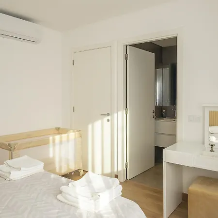 Waves Com Jacuzzi Privado - By Smarthomes * Nazare