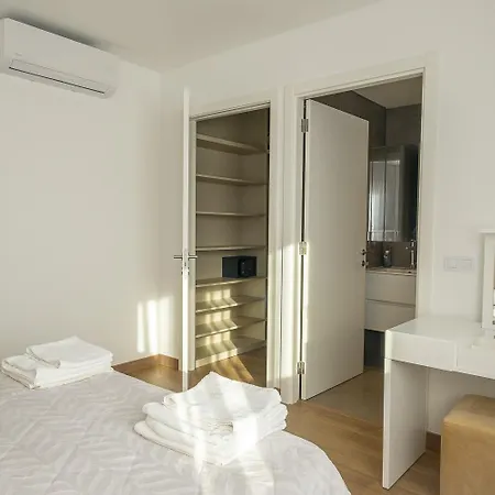 Waves - By Smarthomes